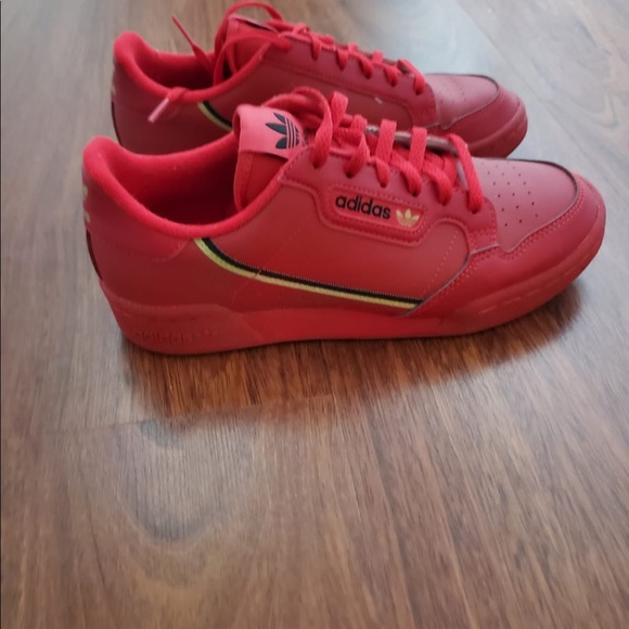 adidas Other - Nwot Adidas sneakers